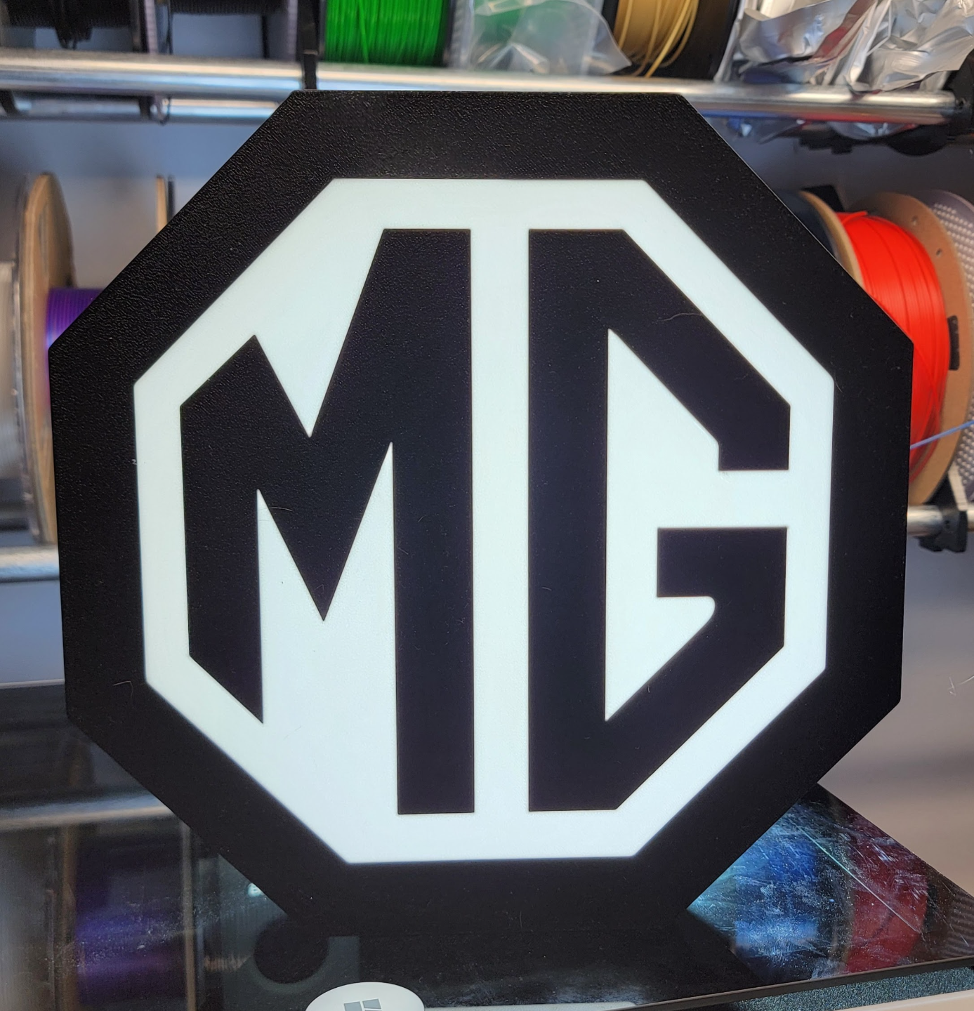 MG Logo 1952-1962 Lightbox