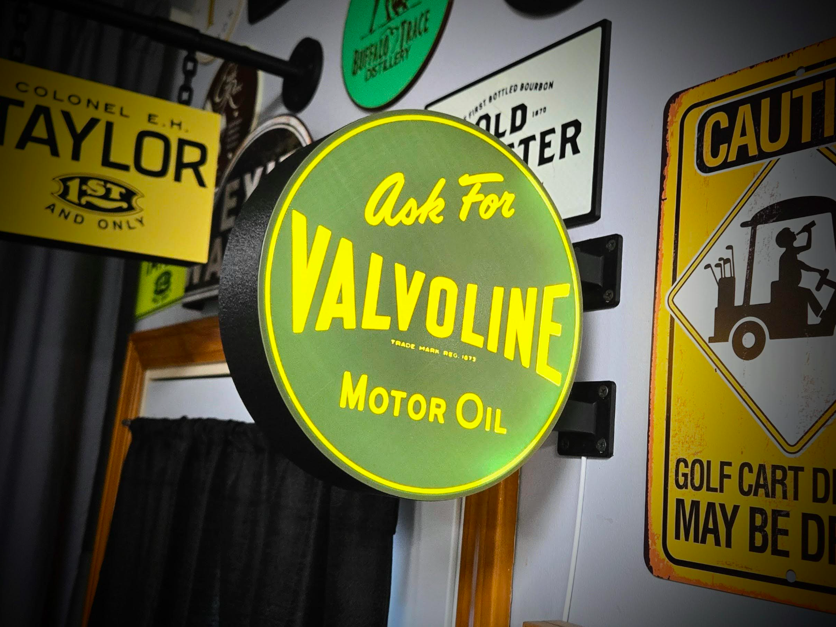 VALVOLINE OIL - 2-Sided Gas Station Lightbox Sign