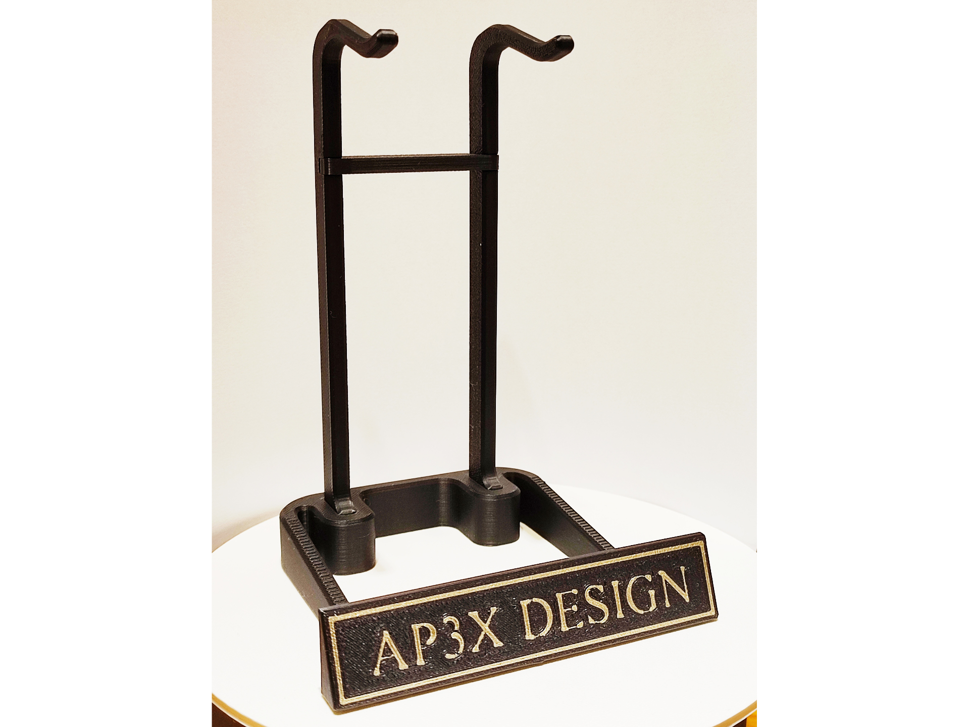 Fishing Reel Display Stand with Optional Plaque
