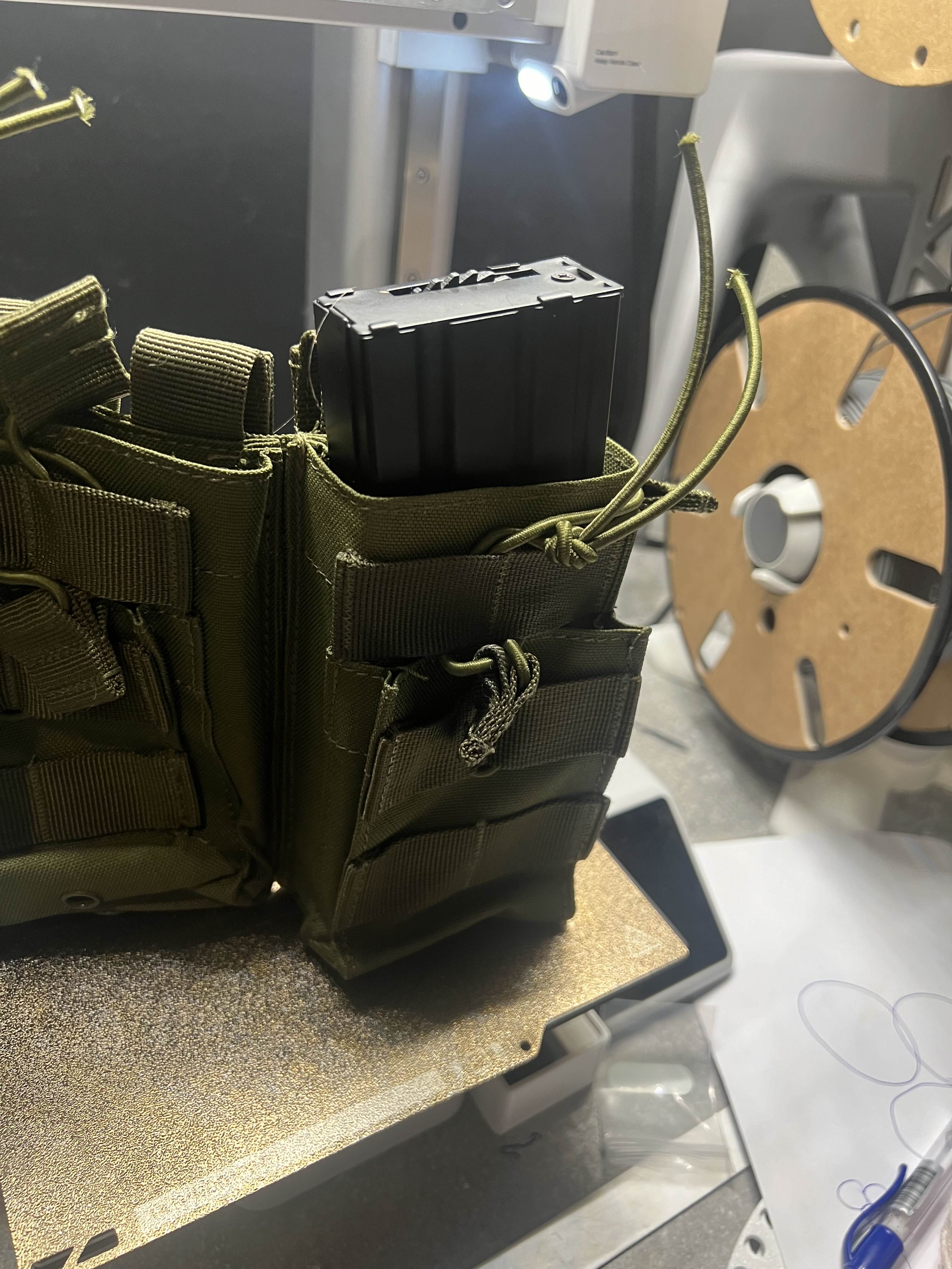 Magazine pouch insert AR15/M4