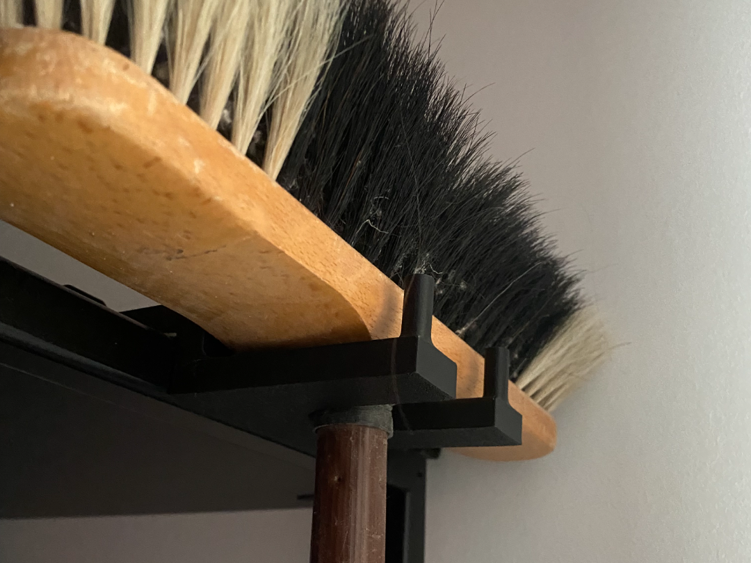 Besenhalterung