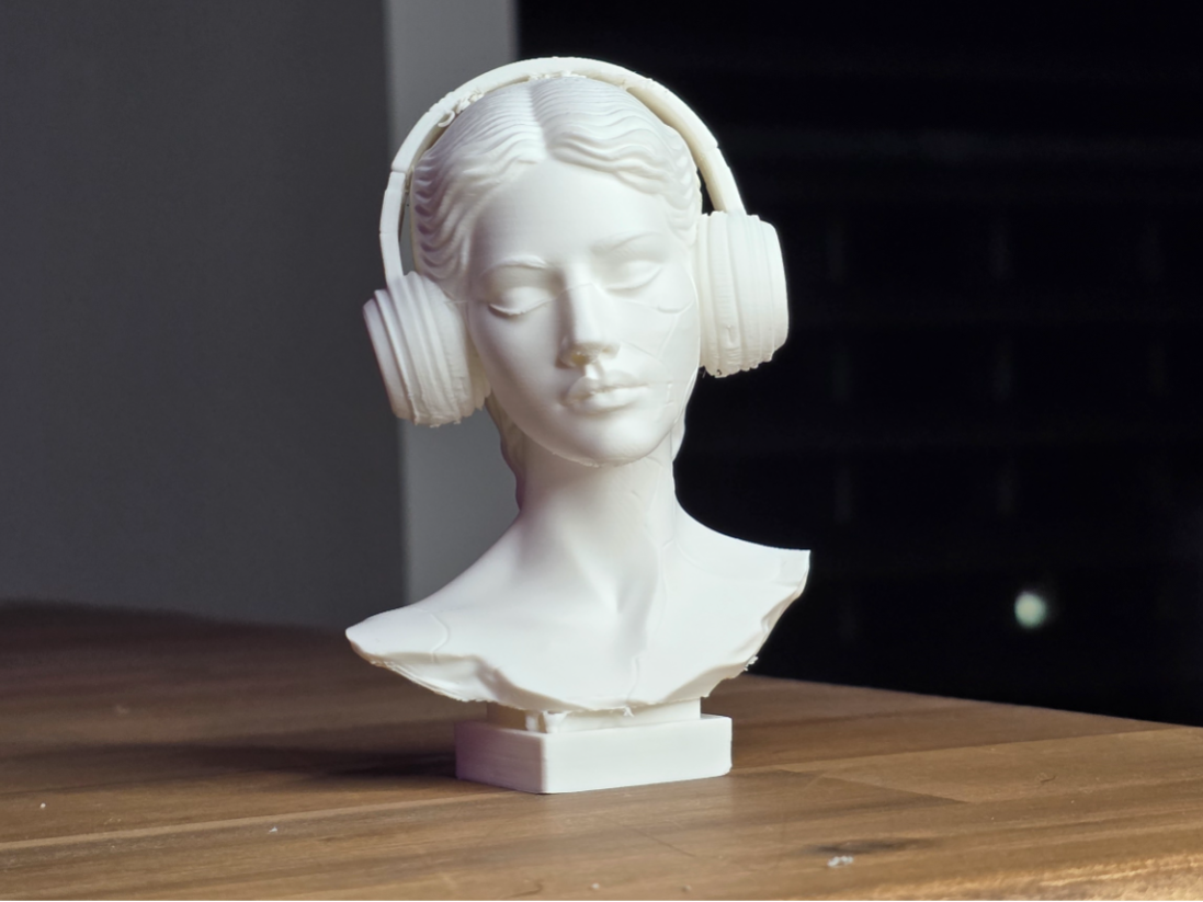 Bust of Girl with Headphones (Display Stand)
