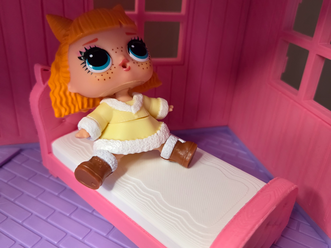 Cute Pink Doll Bed for LOL Surprise Dolls