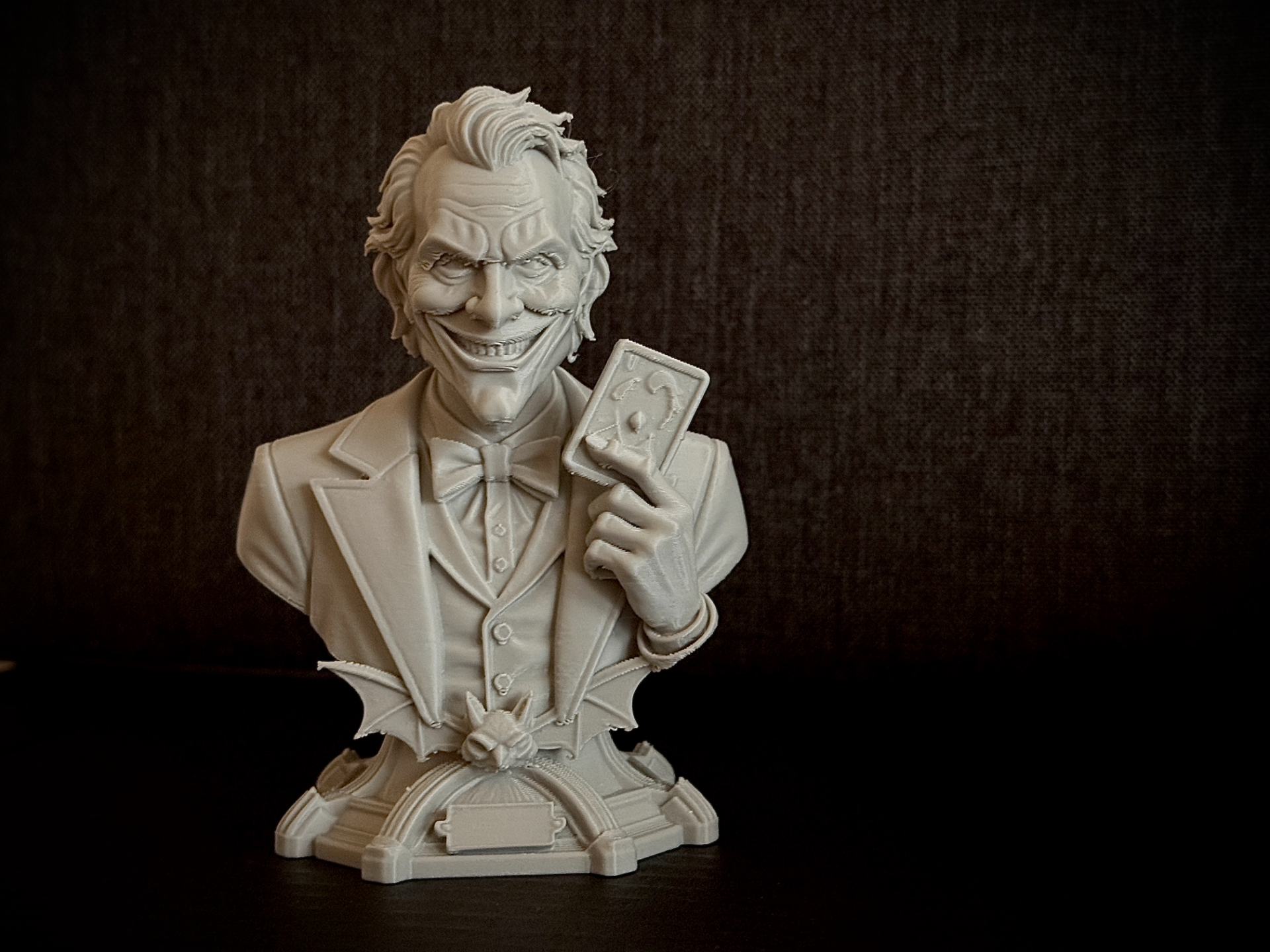 Joker Bust with Joker Card