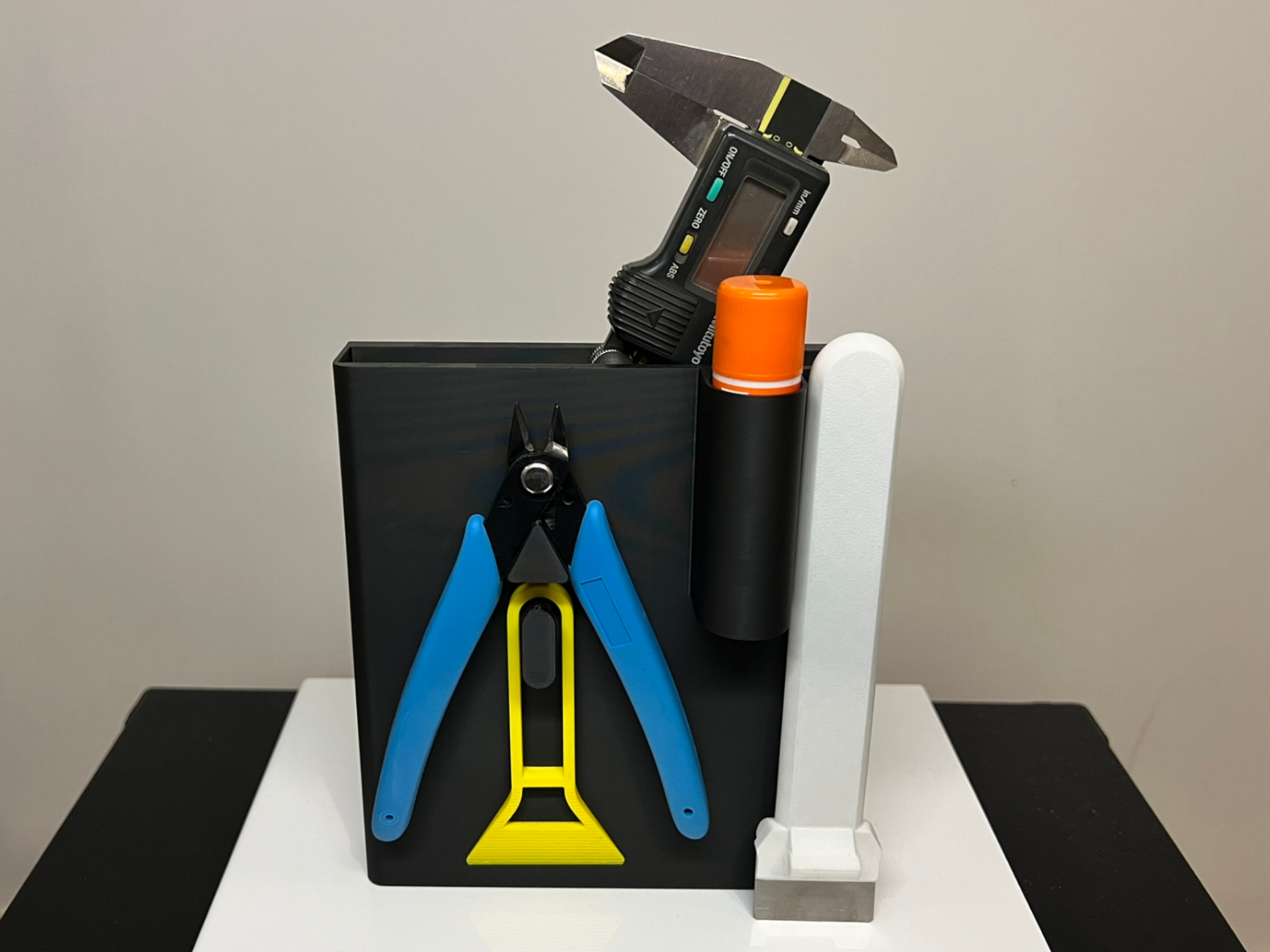 Bambu X1C/P1S Tool Hanger - NO Magnets NO Tape