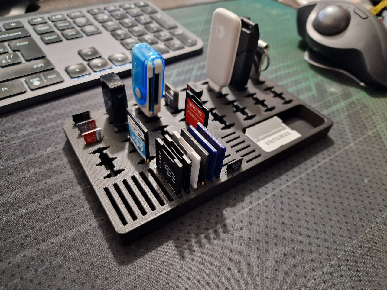 USB, SD, MicroSD, TypeC Holder