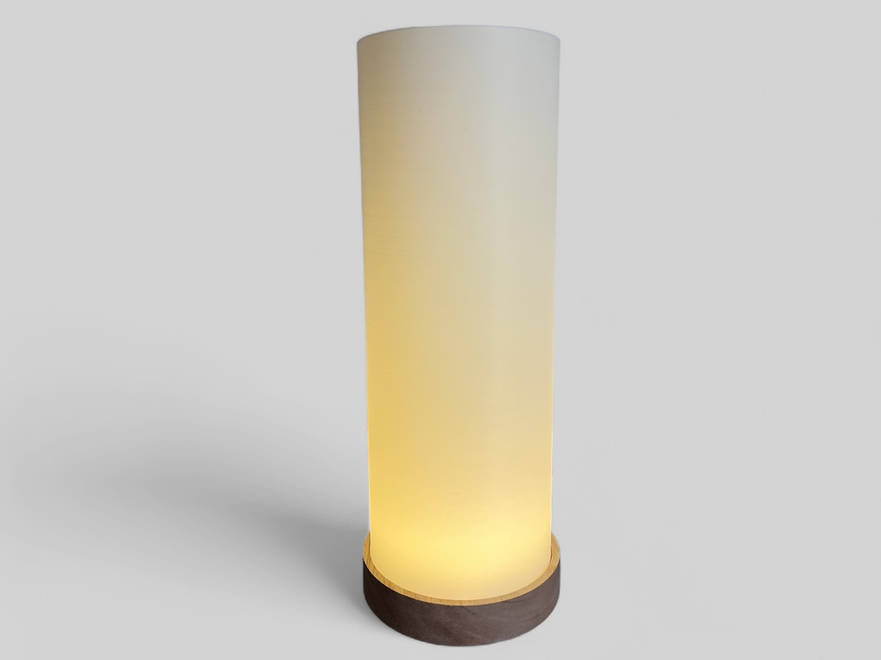 Nachttischlampe schlicht