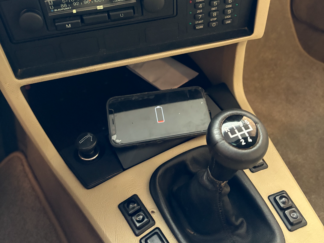E24 E28 E30 Z1 ashtray insert magsafe adapter