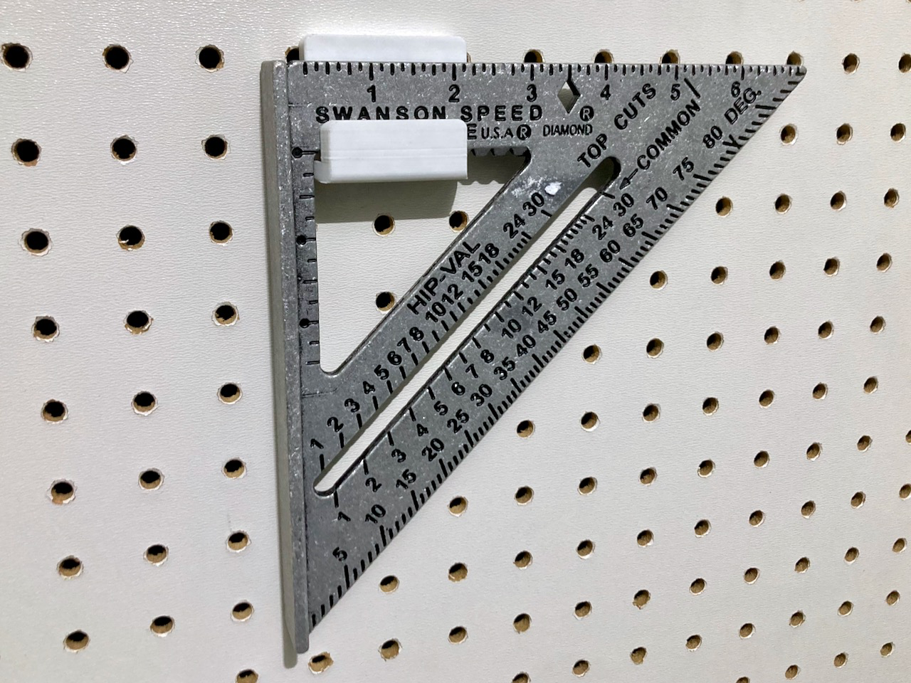 Sy's Peglock - Swanson 7 Inch Speed Square