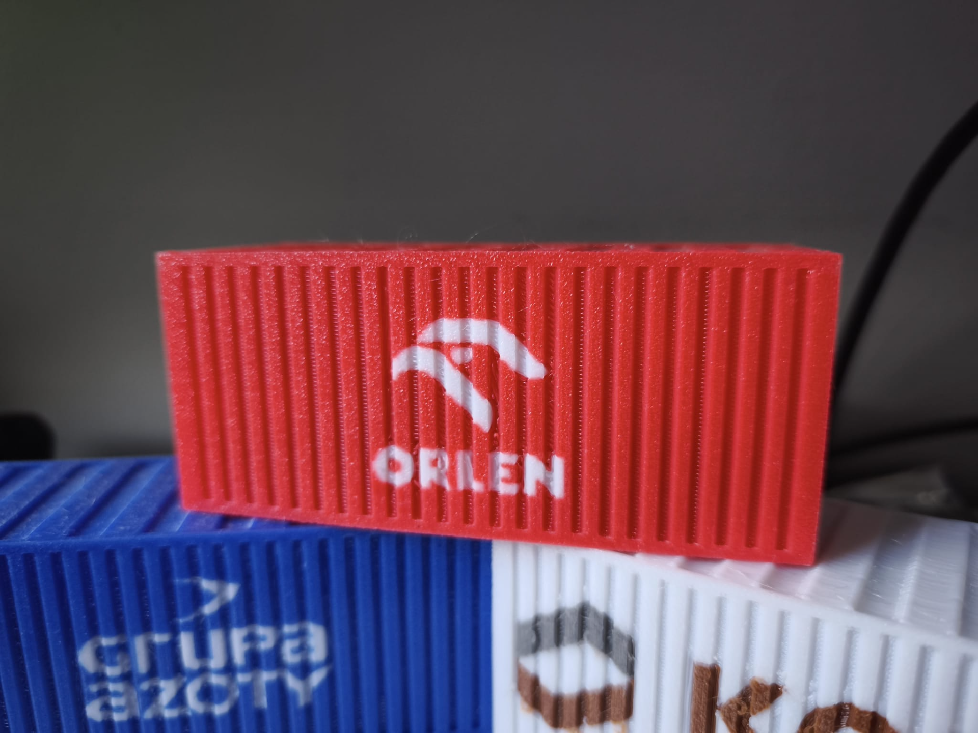 1:50 Orlen 20` Container for 3D printer poop