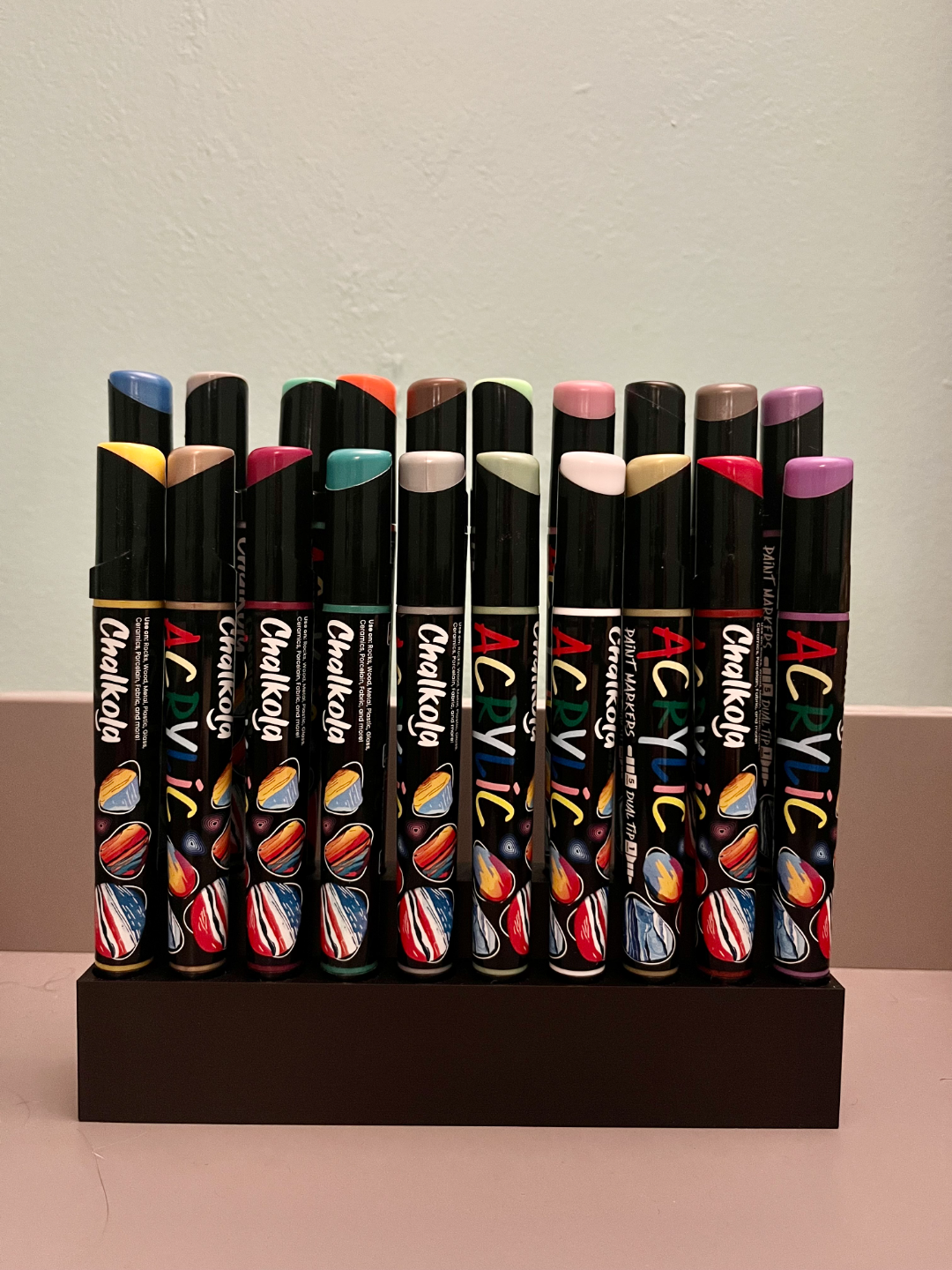 Marker Stand for artist's and for kids!
