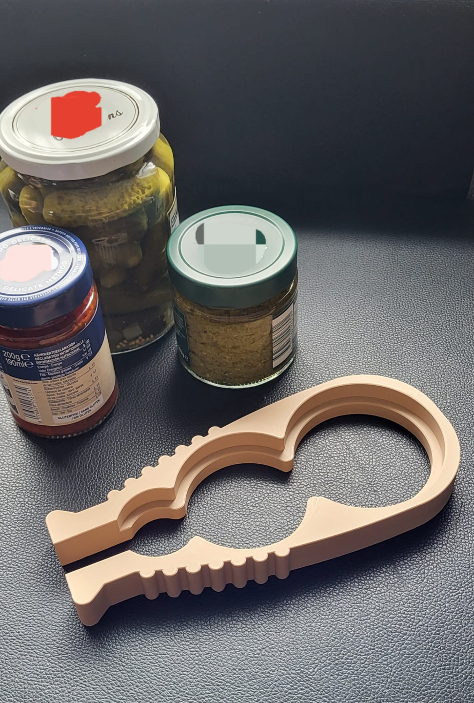 Universal Lid Opener