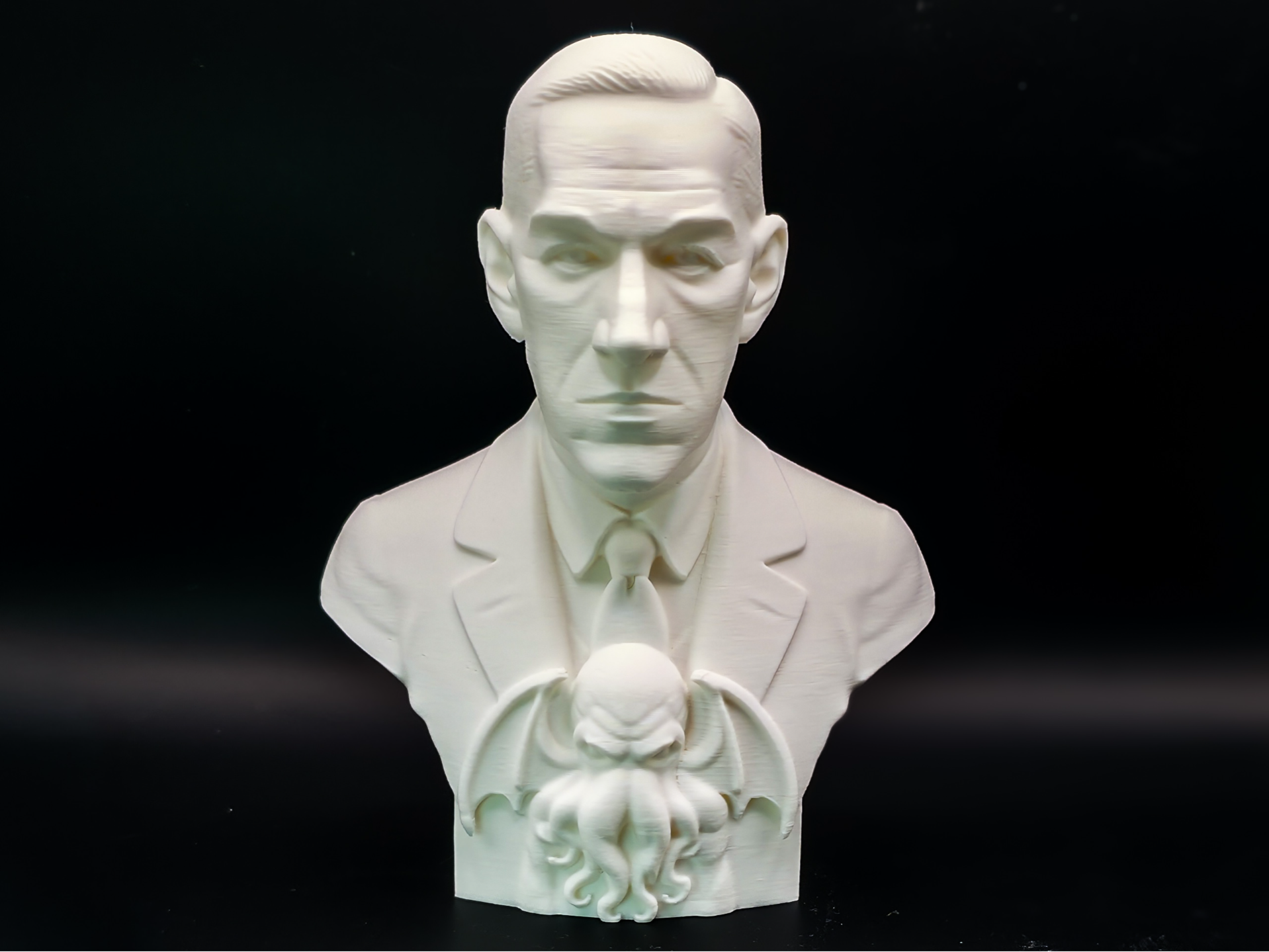 Busto H.P. Lovecraft