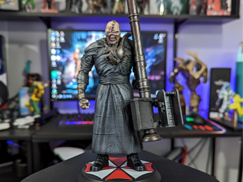 Resident Evil 3 Nemesis Figure The Formidable v2