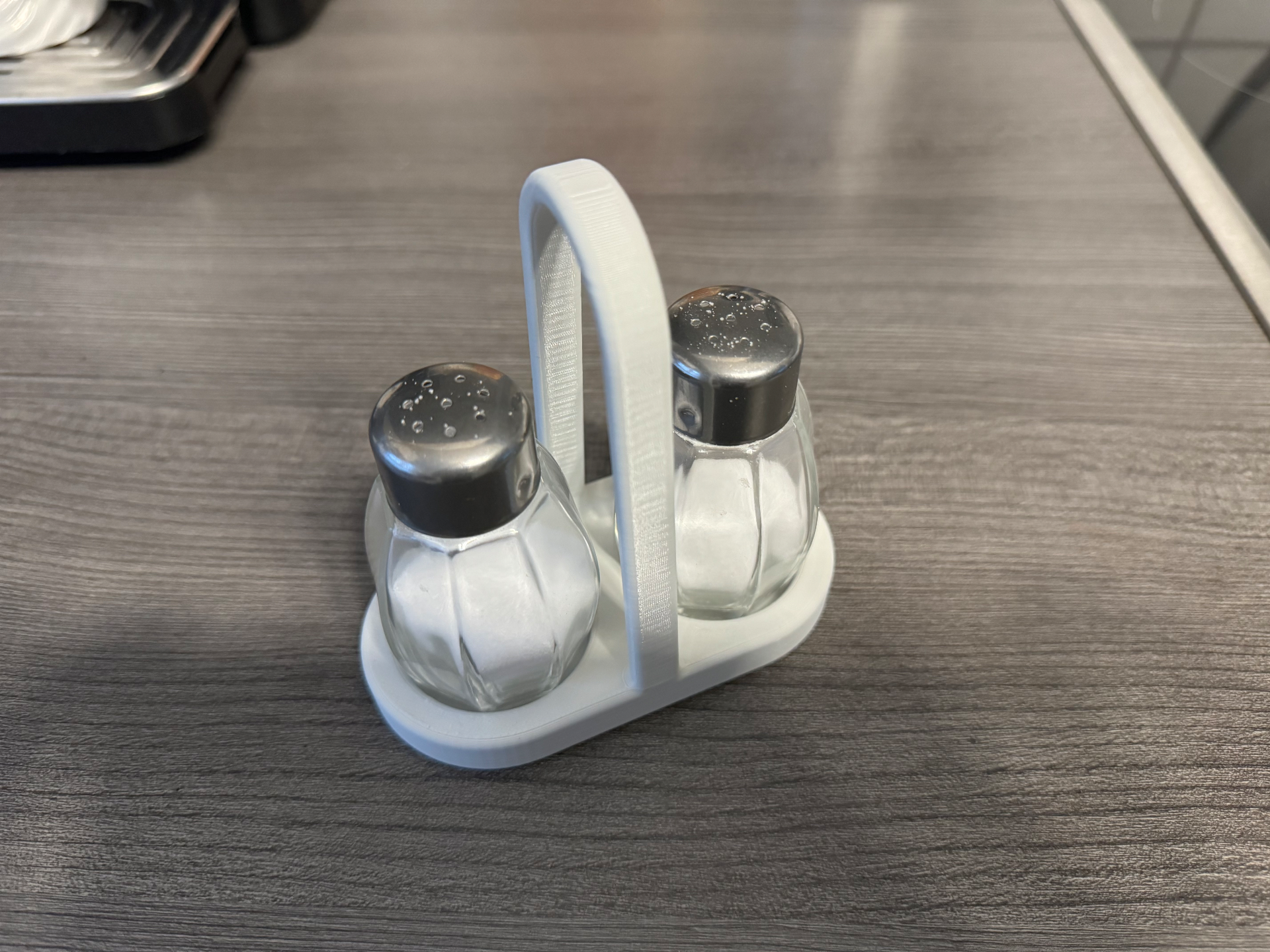 Salt shaker tray