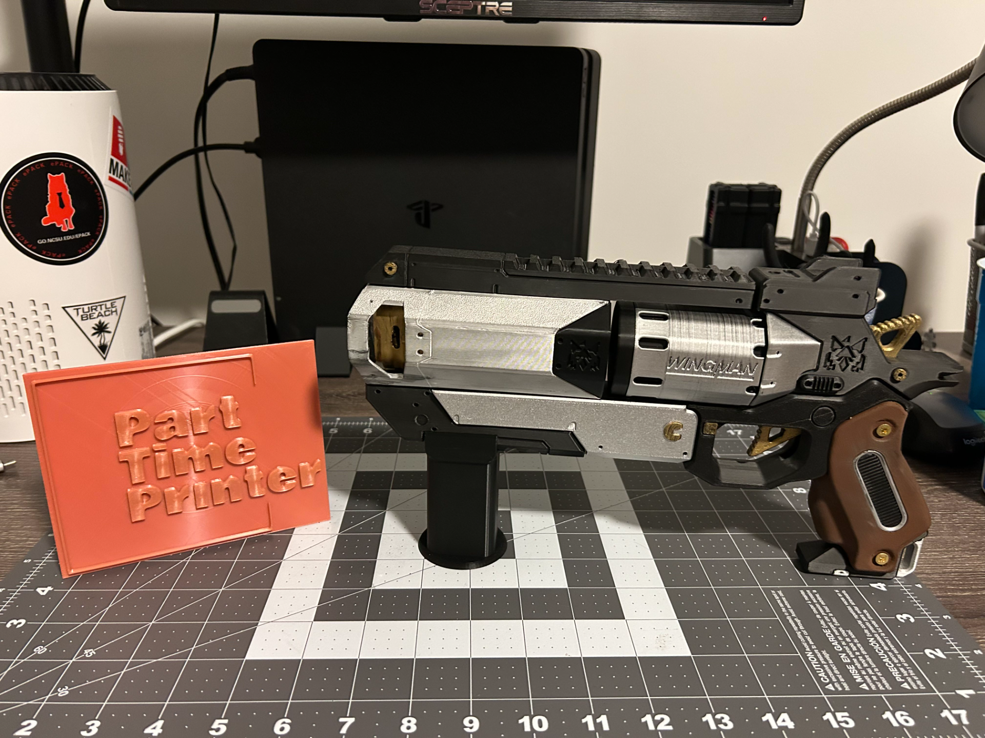 Wingman Stand for Apex Legends Wingman Print