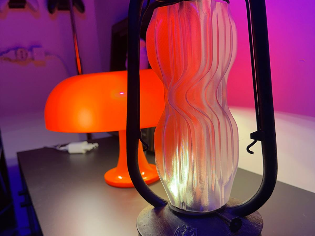 Wavy Lamp - Restoration Oil Lamp