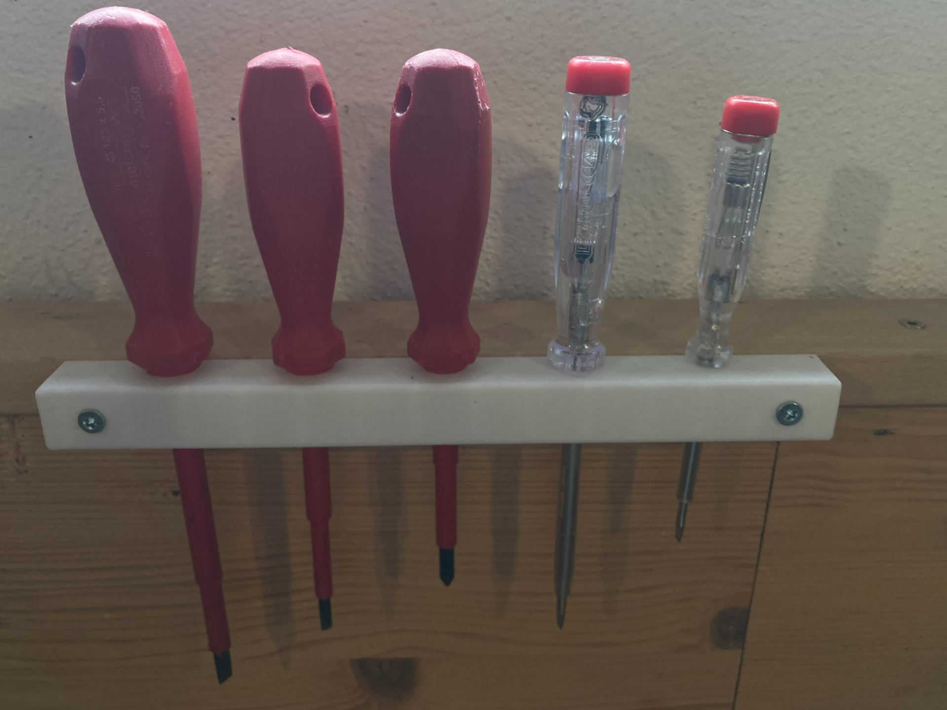 Wandhalter für Schraubenzieher