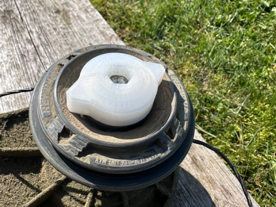 Molette écrou de tête Rotofil Ryobi