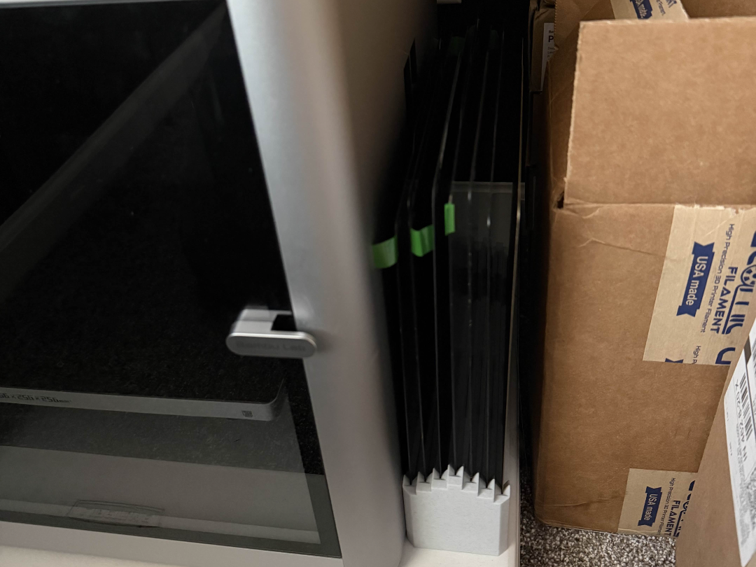 Bambu X1C 7 Plate Holder
