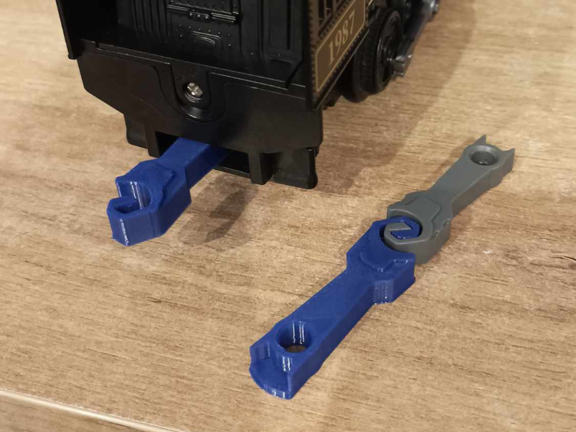 Electric Train Hook Connector