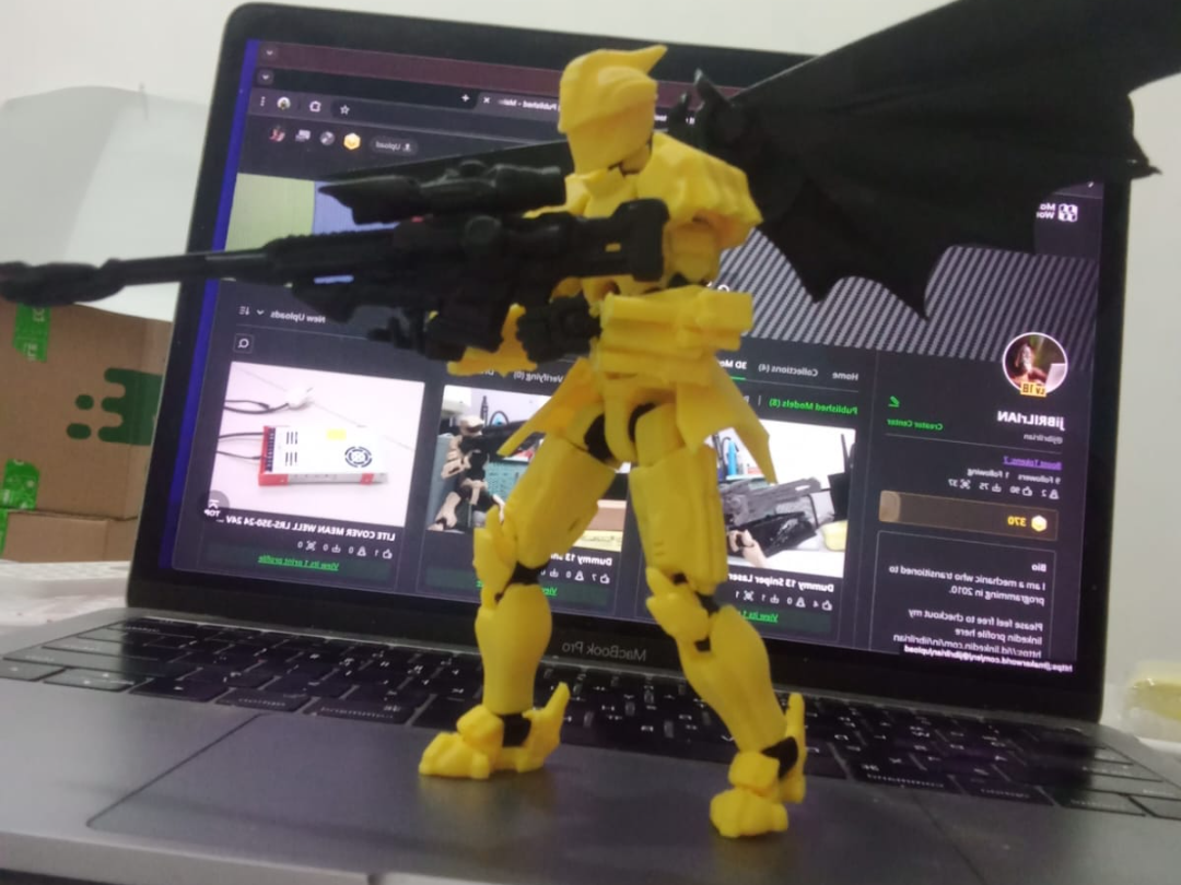 Dummy 13 Glorious-e Bule Armor