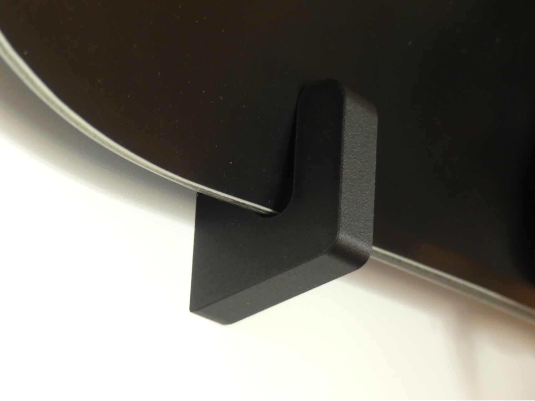 Snowboard Wall Mount - Low Profile