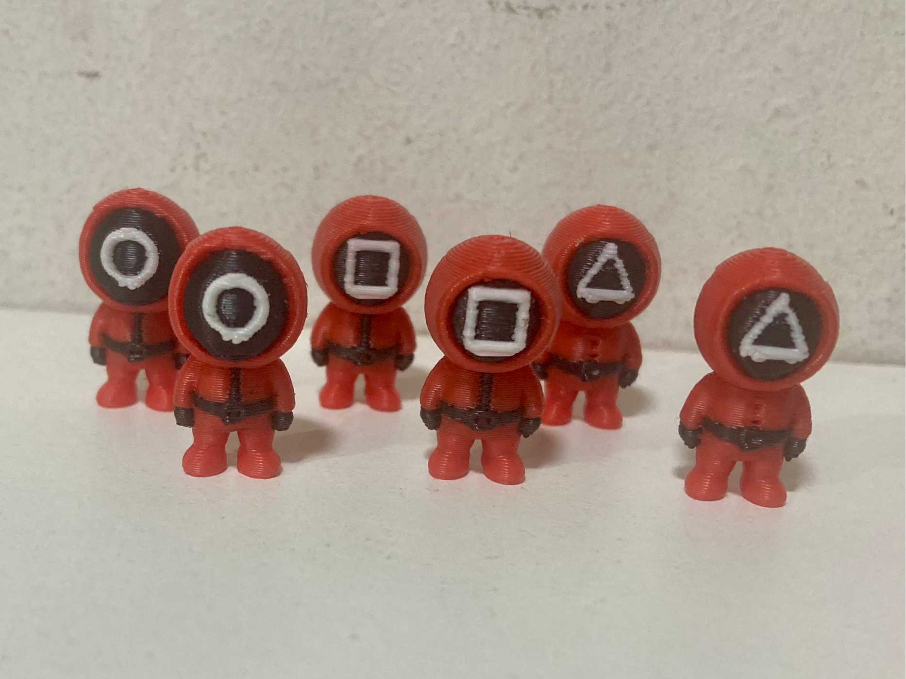Mini Personajes del Juego del Calamar