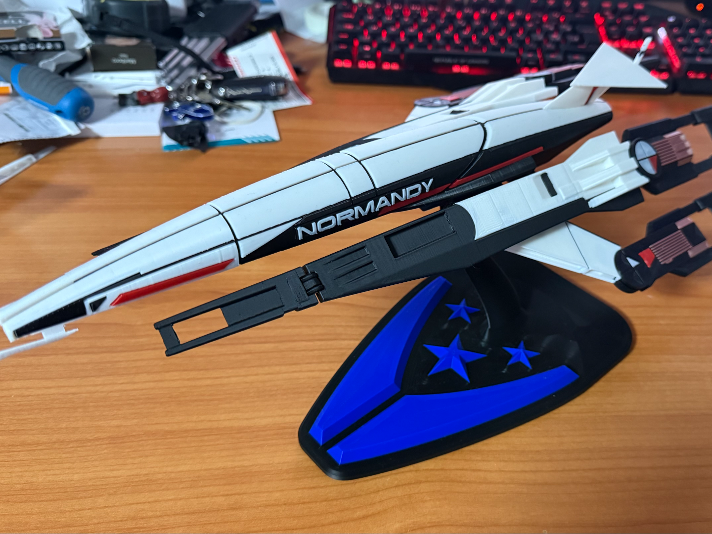 MASS EFFECT Normandy SR1