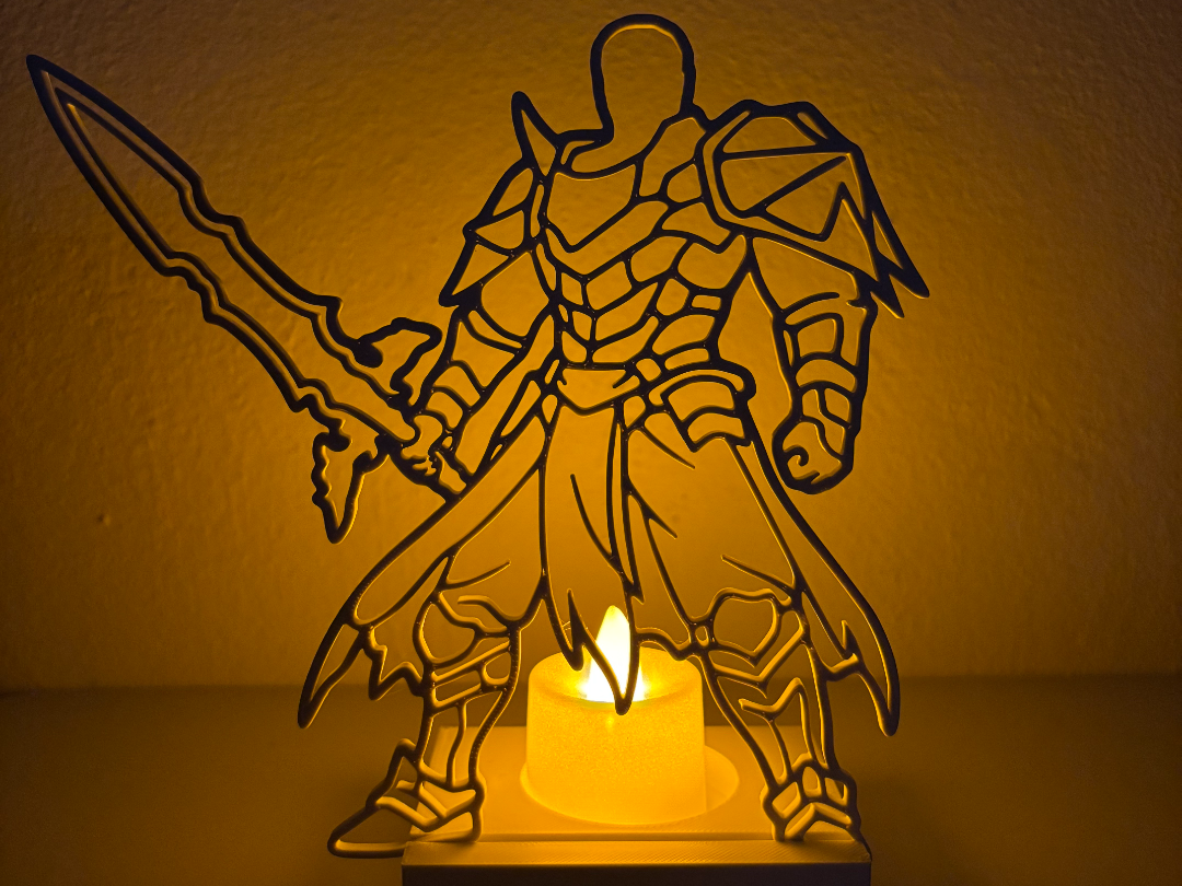 Metin2 Warrior 2D Figure – LED Candle Stand
