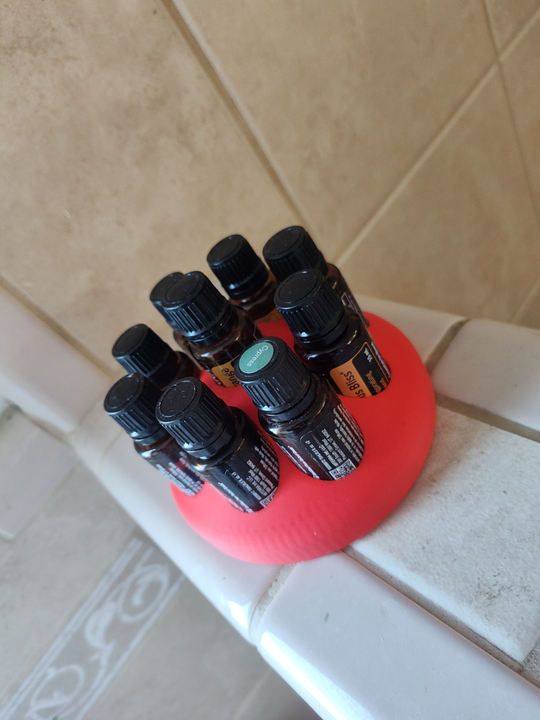 Essential oil rack