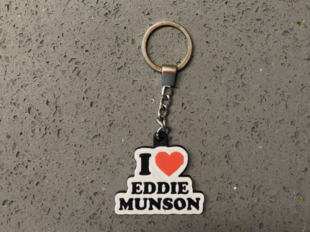 I love eddie munson - keychain
