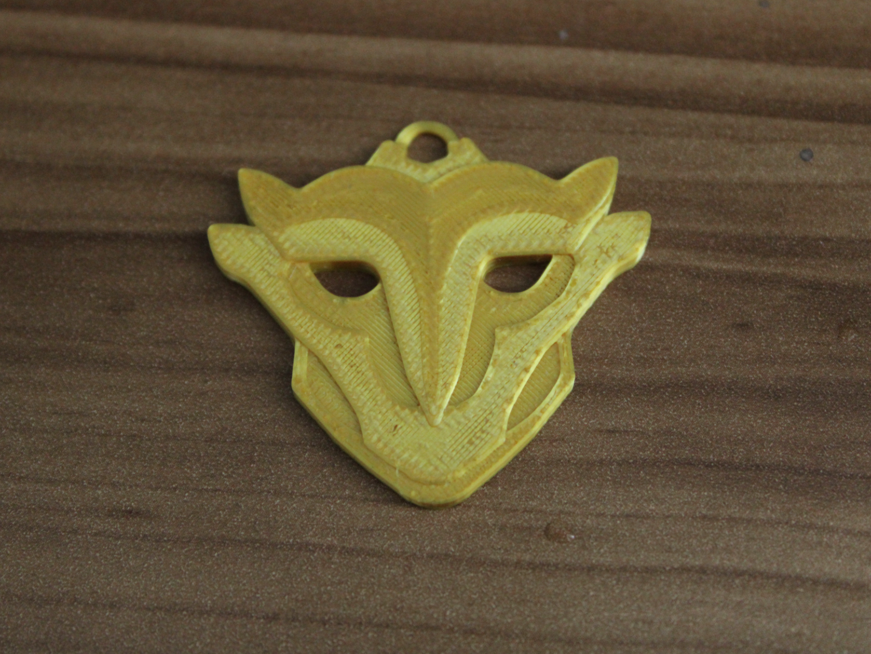 Arcane Ekko mask keychain