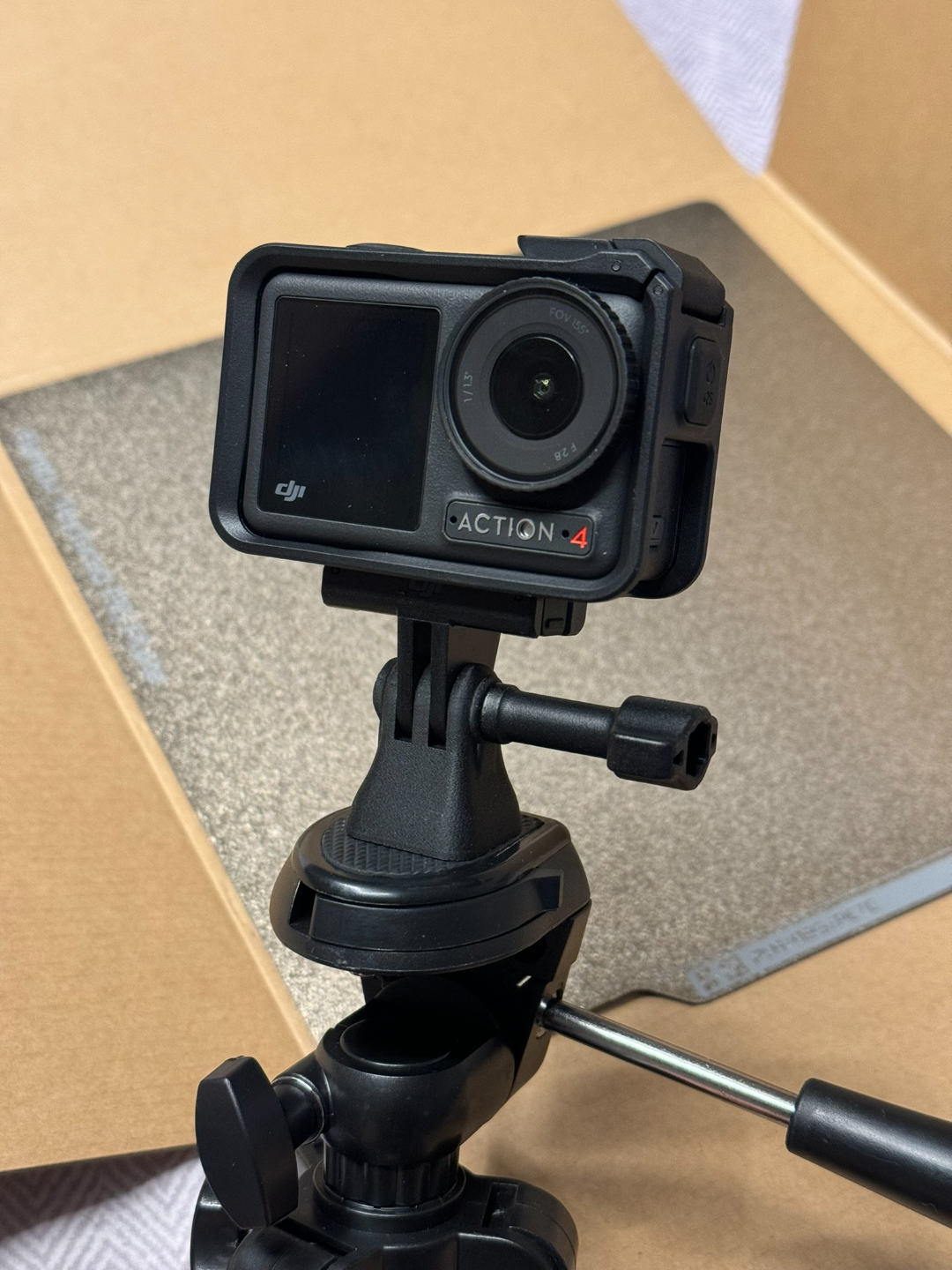 DJI Osmo Action Mount for Tripod (Amazon Basics) / Gopro