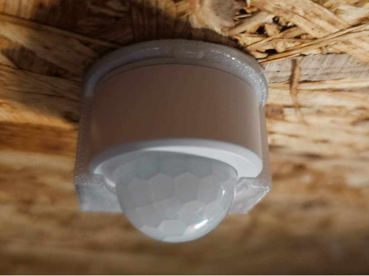 Holder sensor