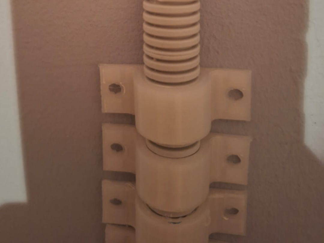 EN16-Rohrhalter