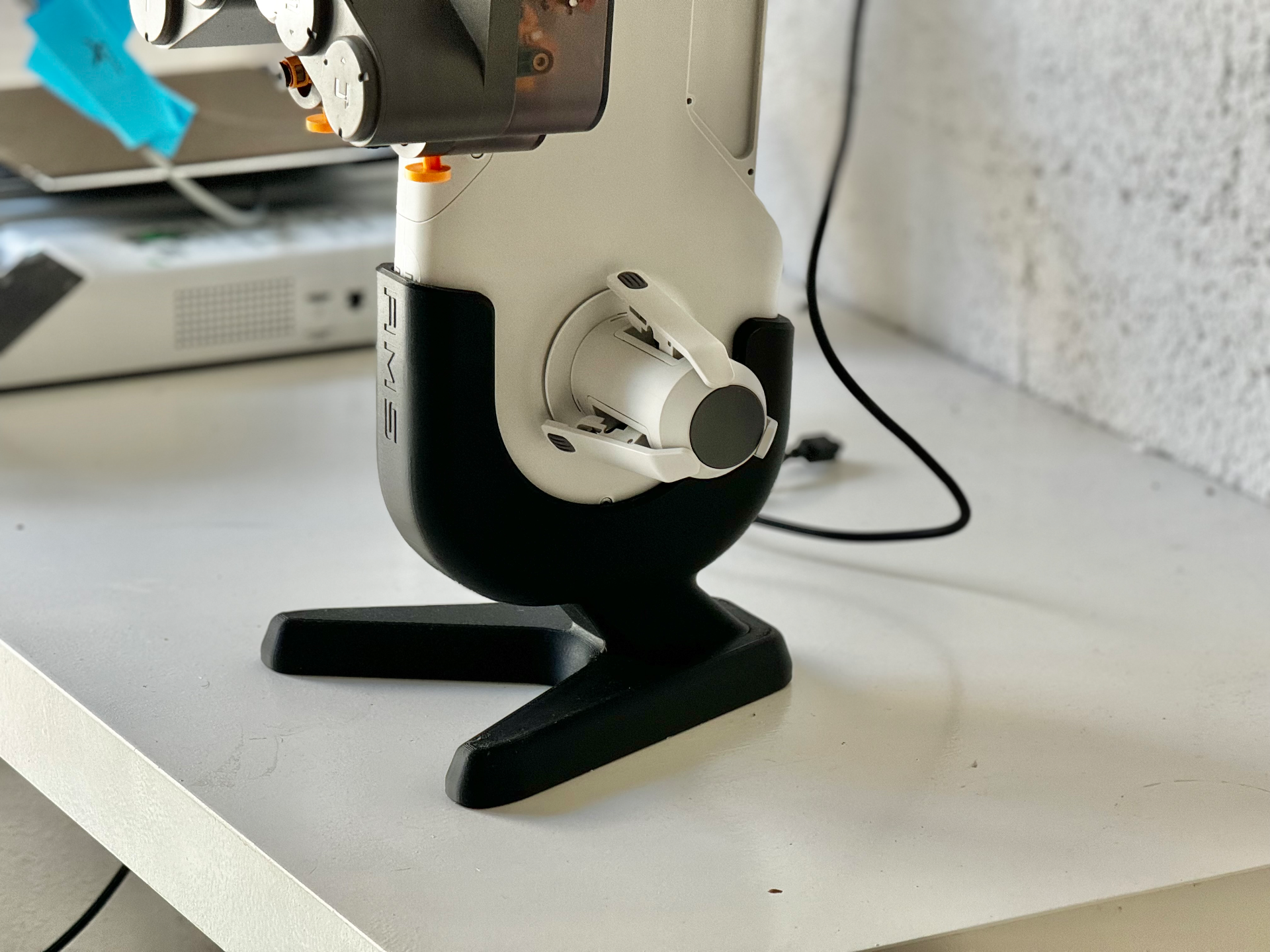 AMS Lite Vertical Stand