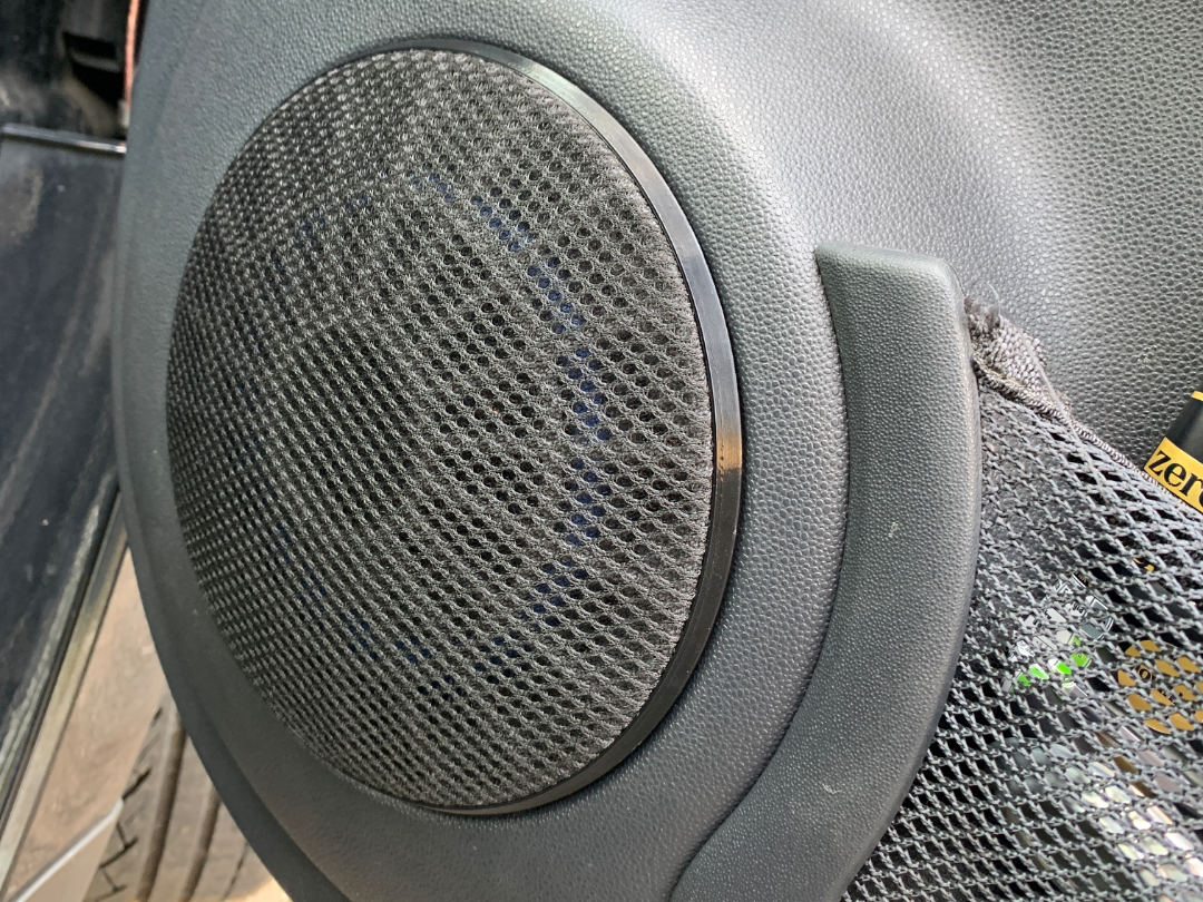 Smart 451 speakers adapter with cover