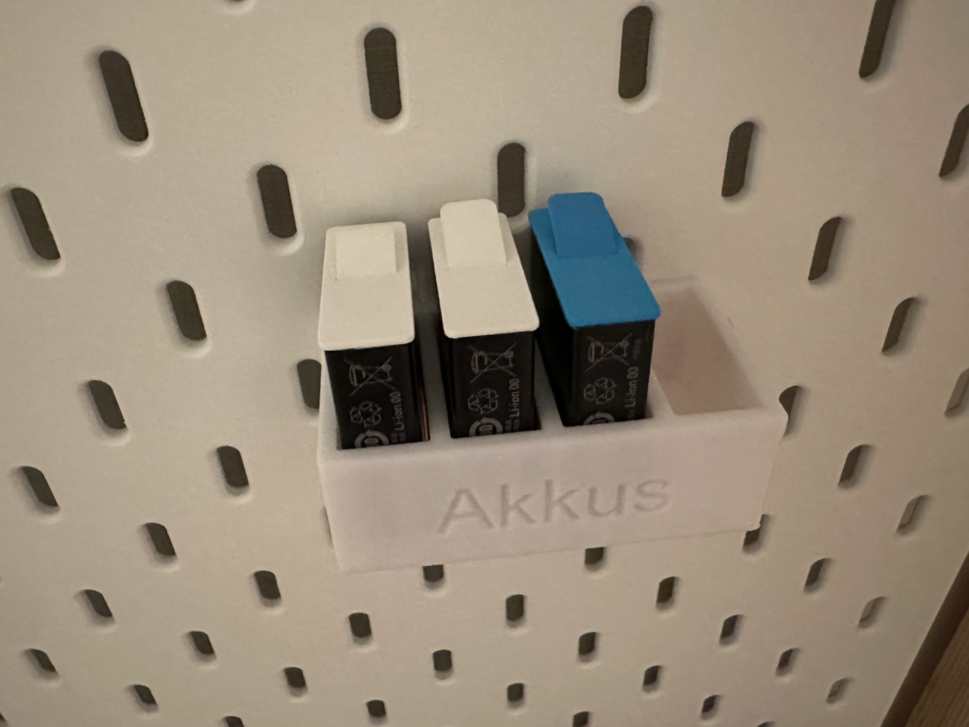 GoPro Akku Holder for IKEA Skadis (Hero 9, 10, 11)