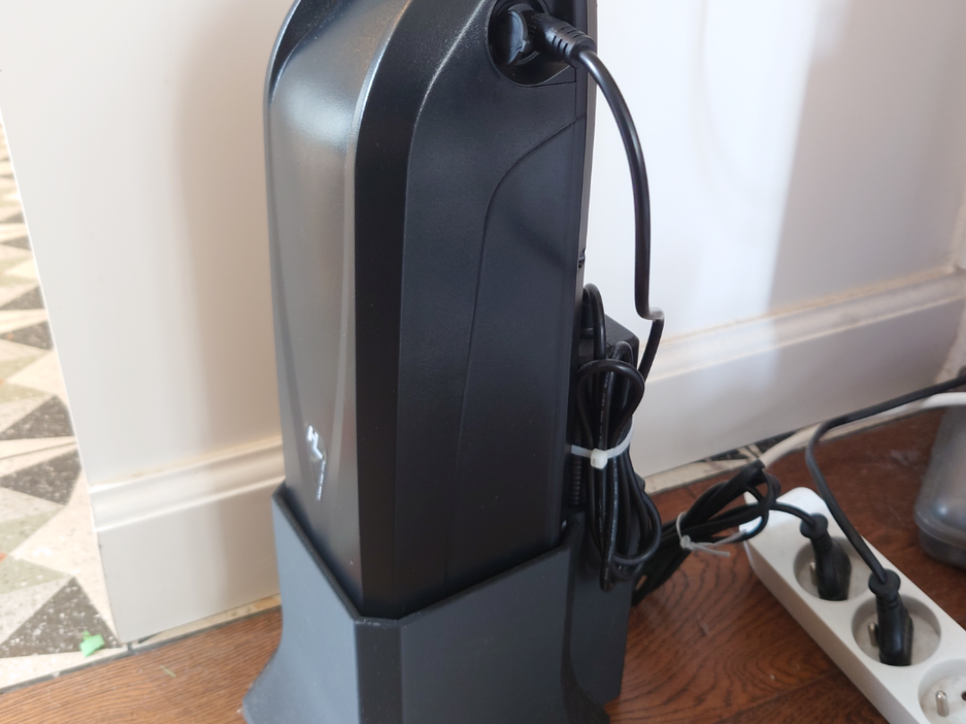 Jean Fourche/Hailong eBike Battery + Charger stand