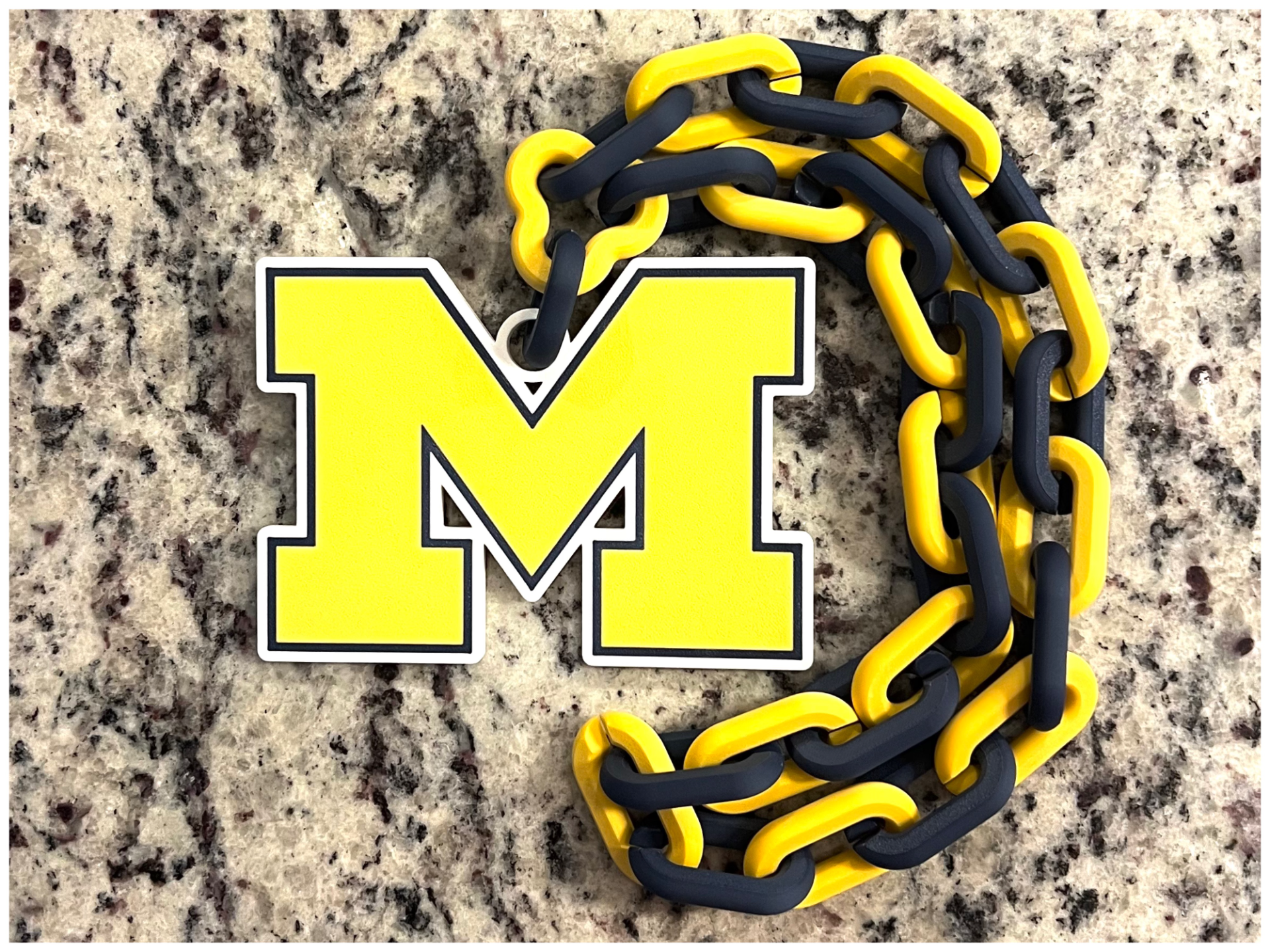 Oversized Rally Chain - Michigan Wolverines M Logo