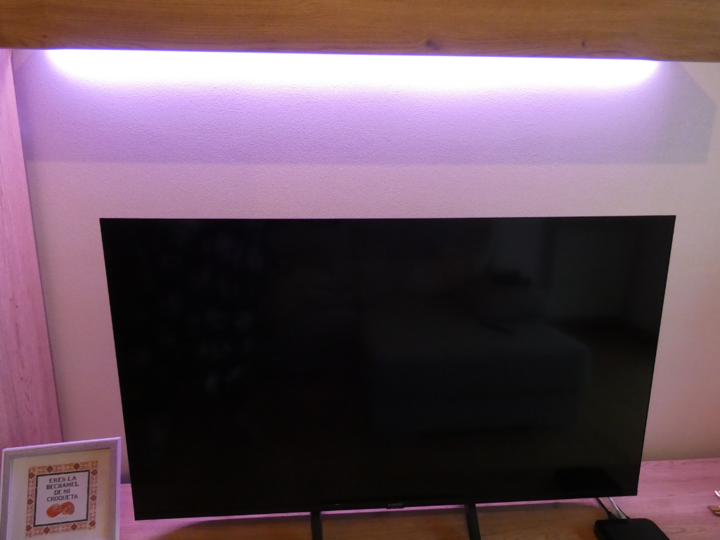 Rent-Friendly LED Strip Wall Channel with Snap