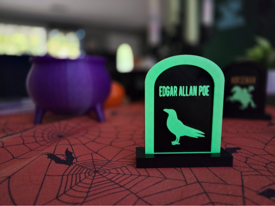 Edgar Allen Poe Raven Tombstone