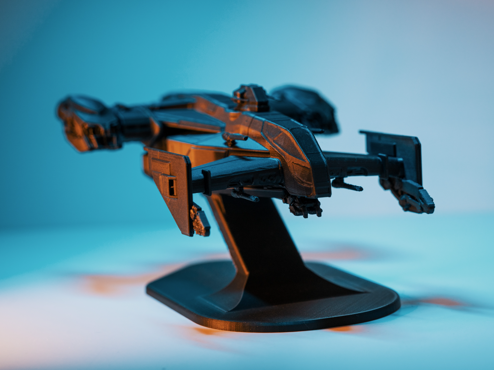 Sleek Stand for Drake Cutlass Black - Star Citizen