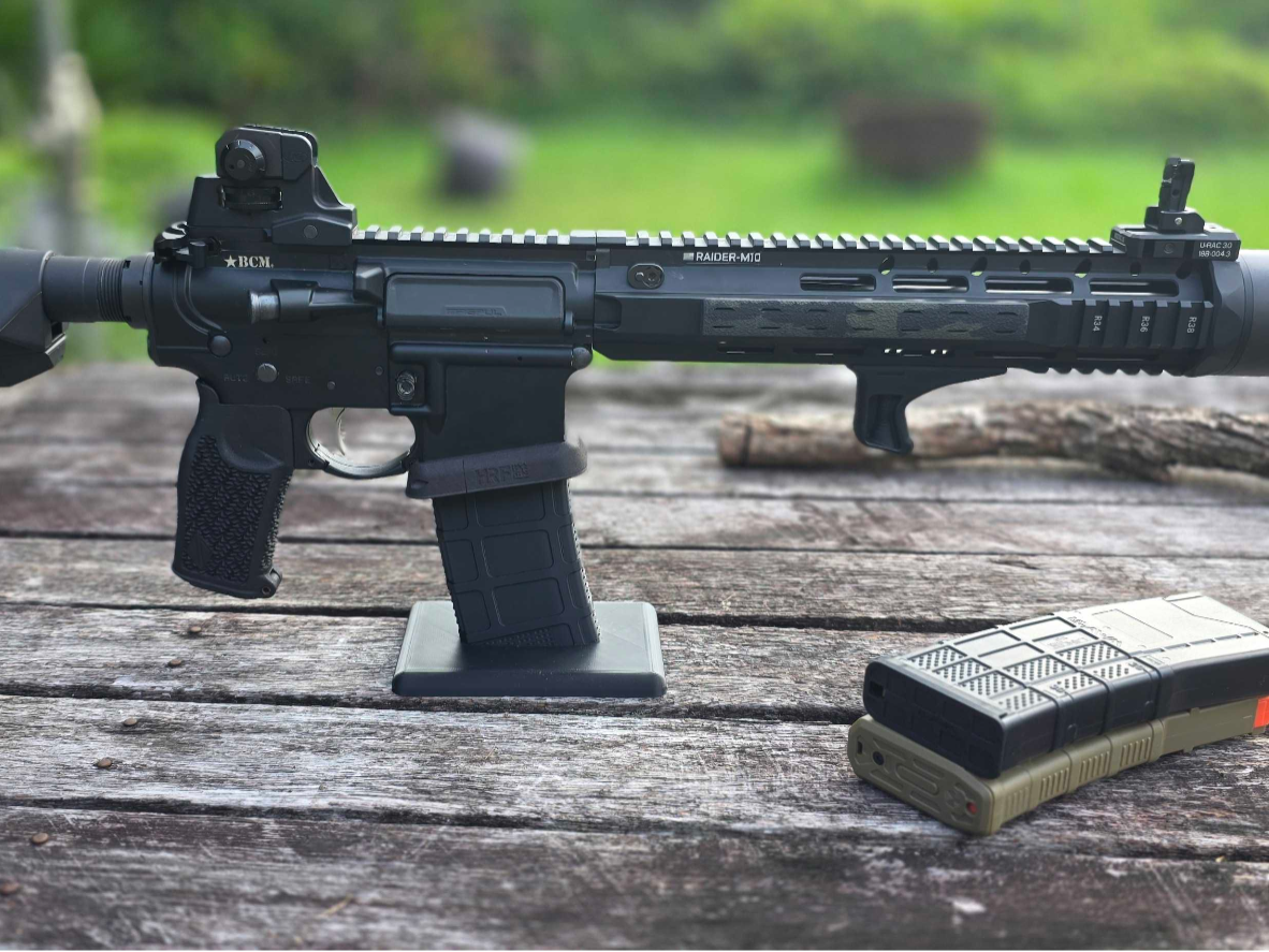 PMAG Style Display Stand