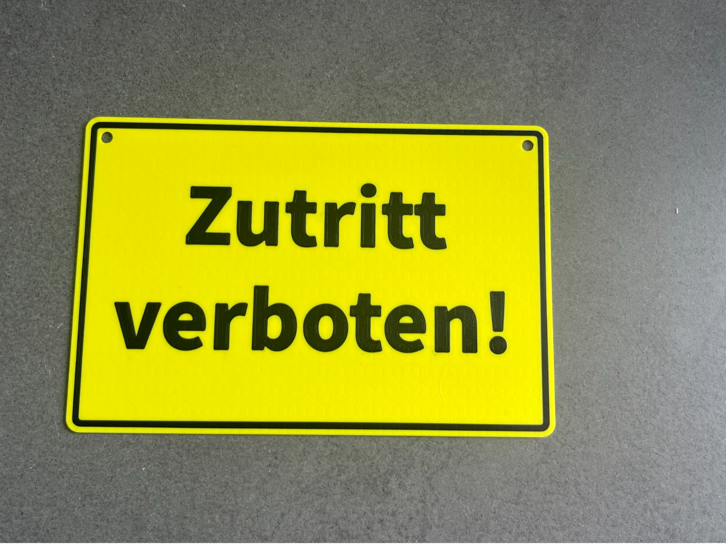 Schild Zutritt Verboten mit und ohne AMS
