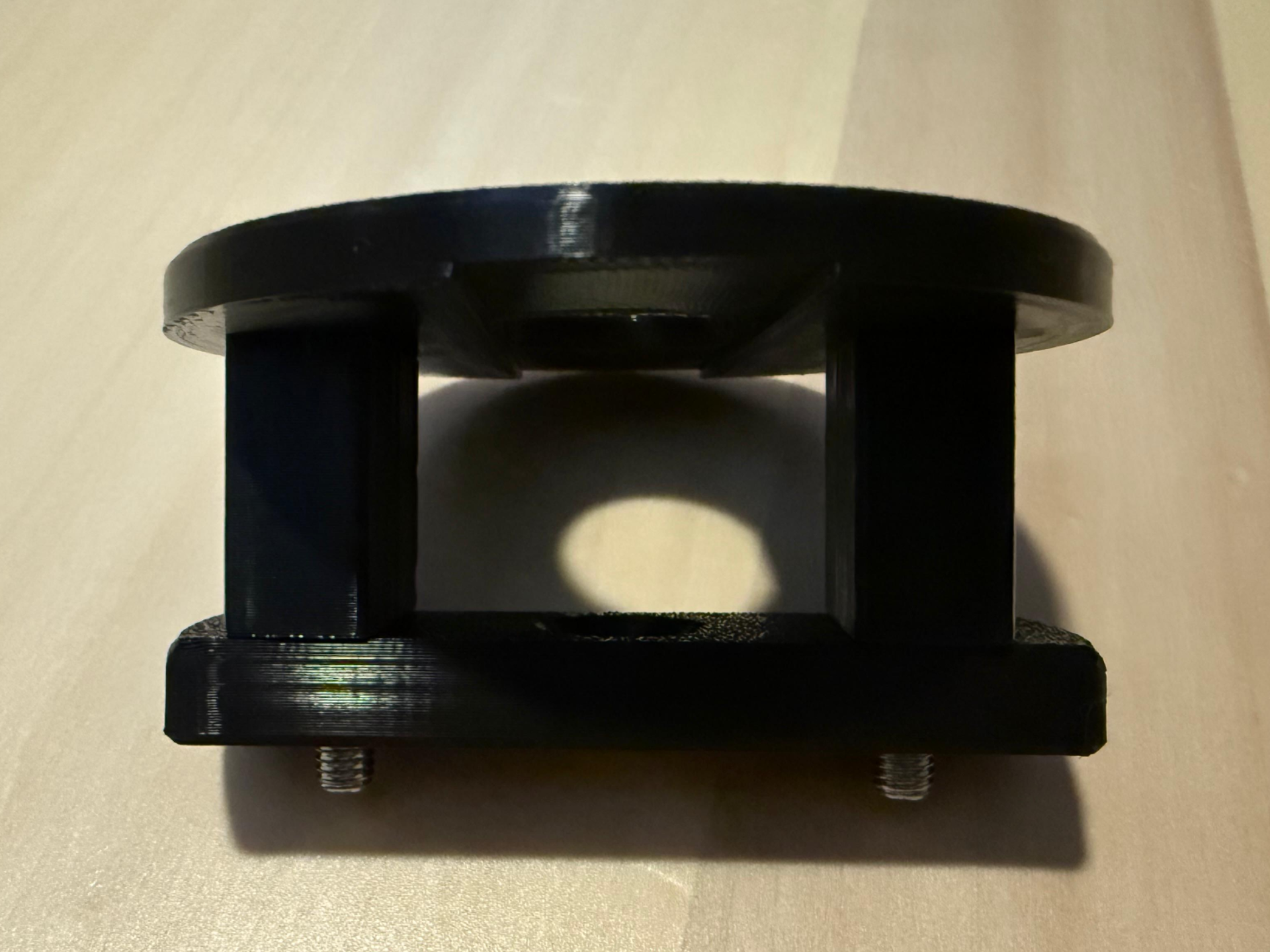 No-Drill Ceiling Lamp Mount