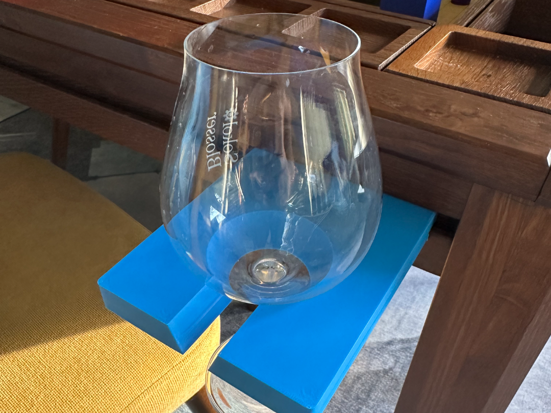 Geeknson Wine Glass Holder