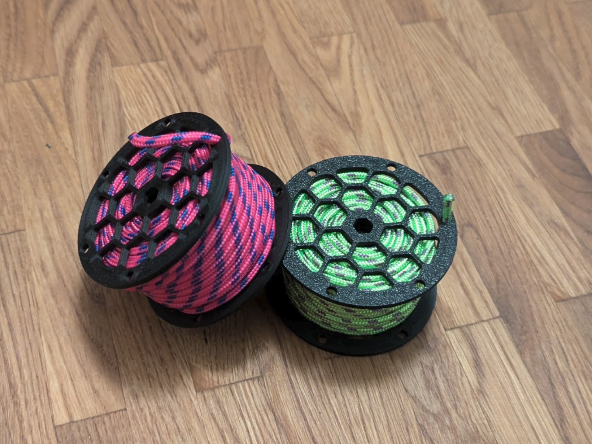 Paracord Hexagon Spool