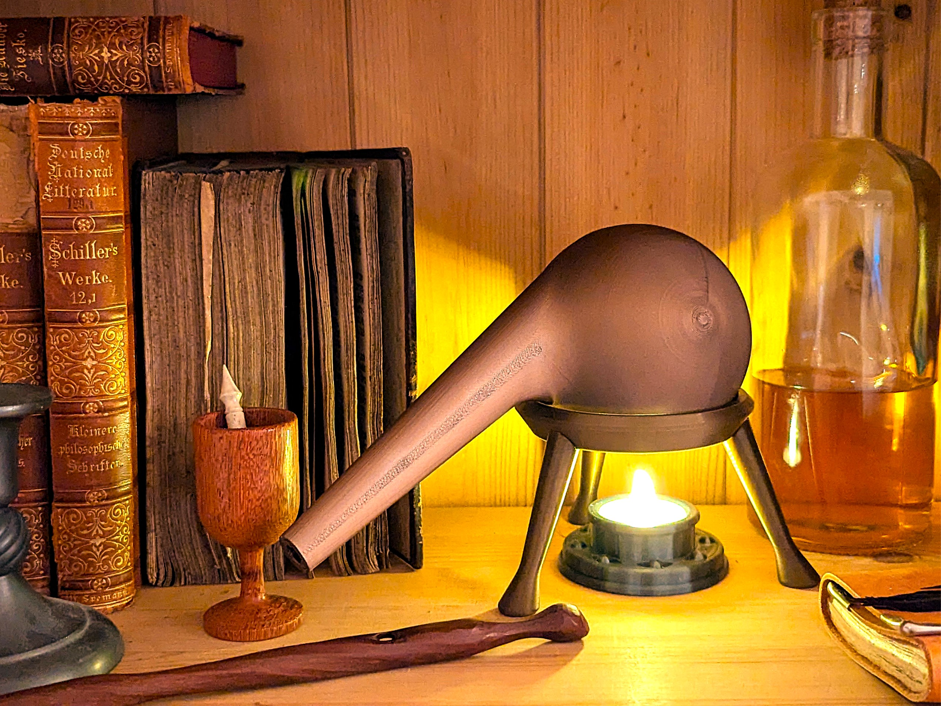 Mittelalterliche Alchemie Destille